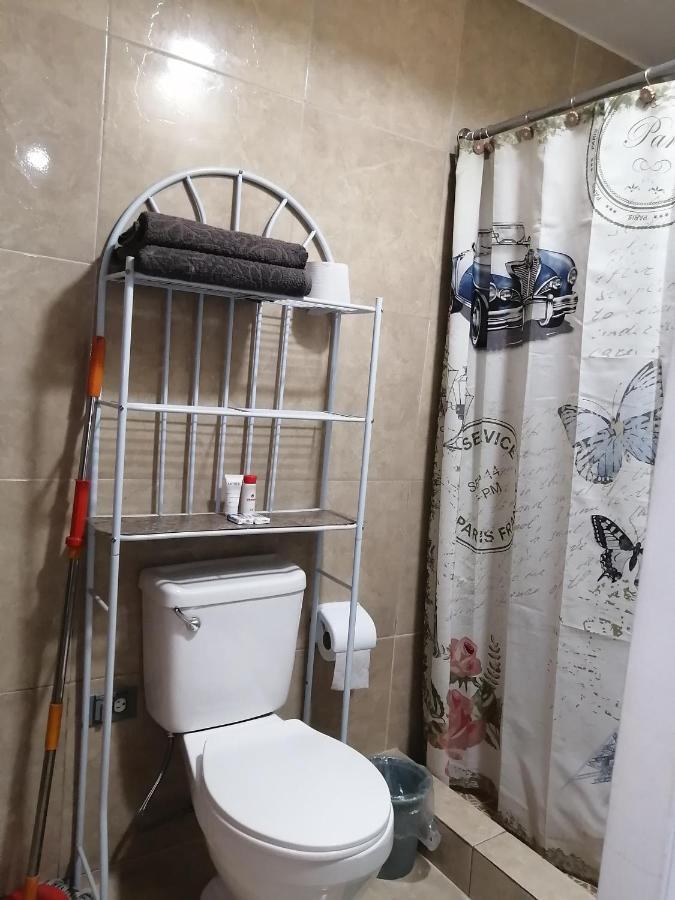 Anexo Independiente Y Privado Totalmente Amueblado Muy Lindo Y Acogedor En Chanis Cerca De Costa Del Este Y El Mall Santa Maria Plaza Panamaváros Kültér fotó